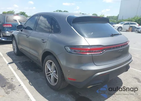 2022 Porsche Macan из США, поврежденный, VIN WP1AA2A56NLB01975